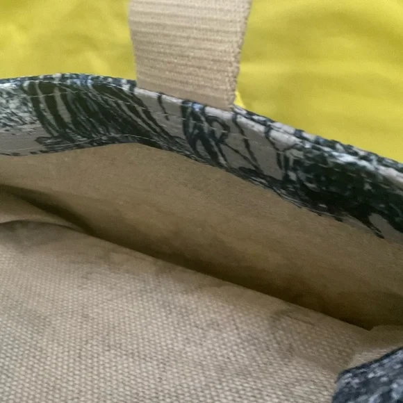 Dior Platinum 2025 : Around The World Straw Tote Beach Bag. brand new not used - Picture 4 of 8